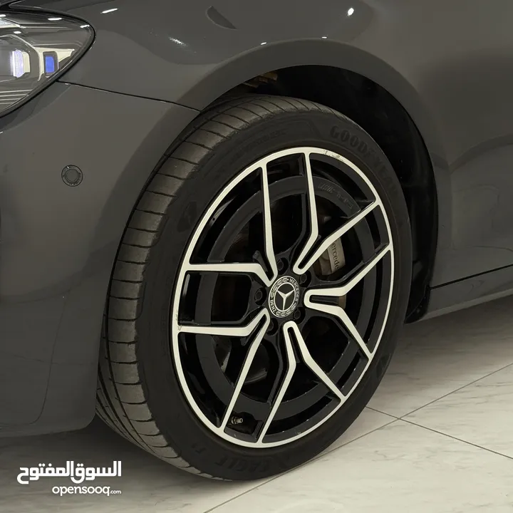 مرسيدس بينز E300e AMG 2 وارد الماني نخب اول فل اضافات فحص شركة سعر مميز