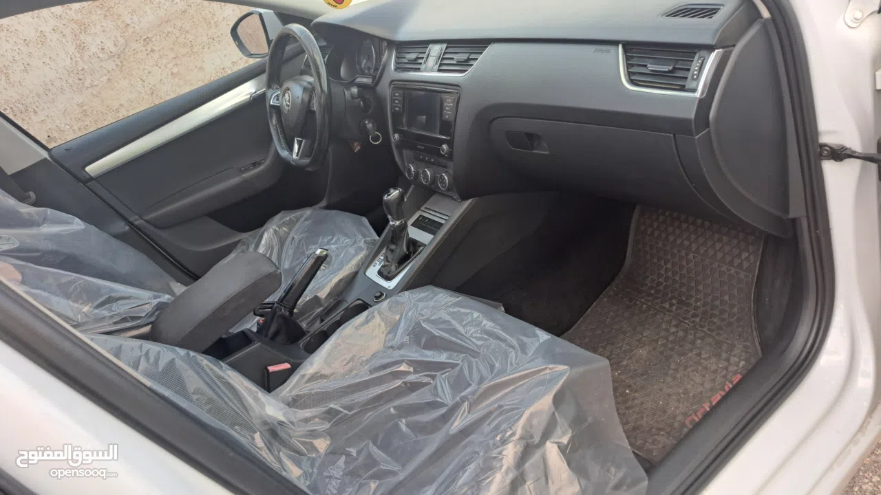 سكودا اوكتافيا 2019 صالون بنزين اتومات يد صفر فل فل اضافات بسعر مغري عالكاش