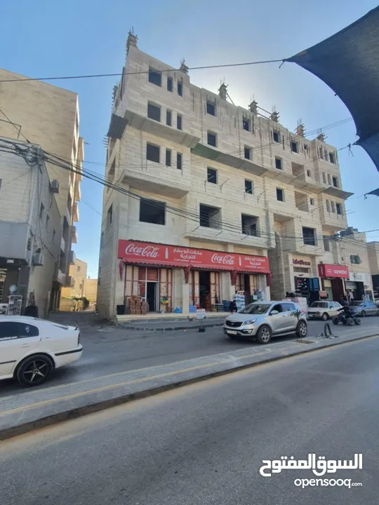 مساحة طبية في عمارة تجارية في مركز المدينة