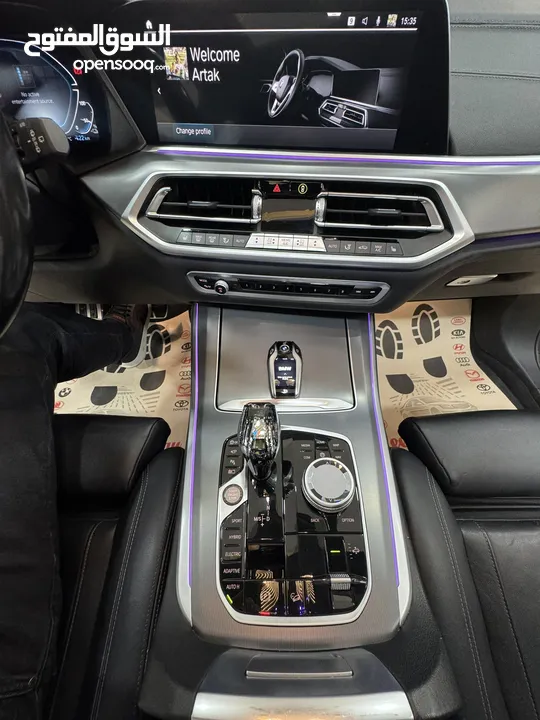 BMW X5 2022 متور 3000 بنزين وكهرباء  إضافات فل الفل