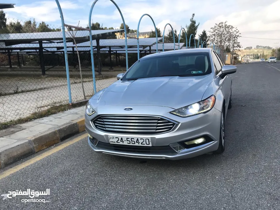 Ford Fusion 2017 SE  clean title