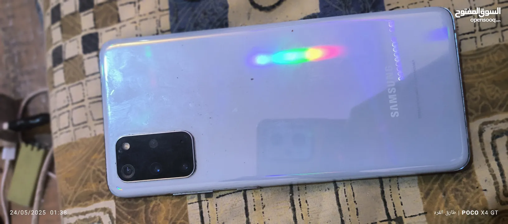 مطلوب شاشة samsung s20 plus 5g