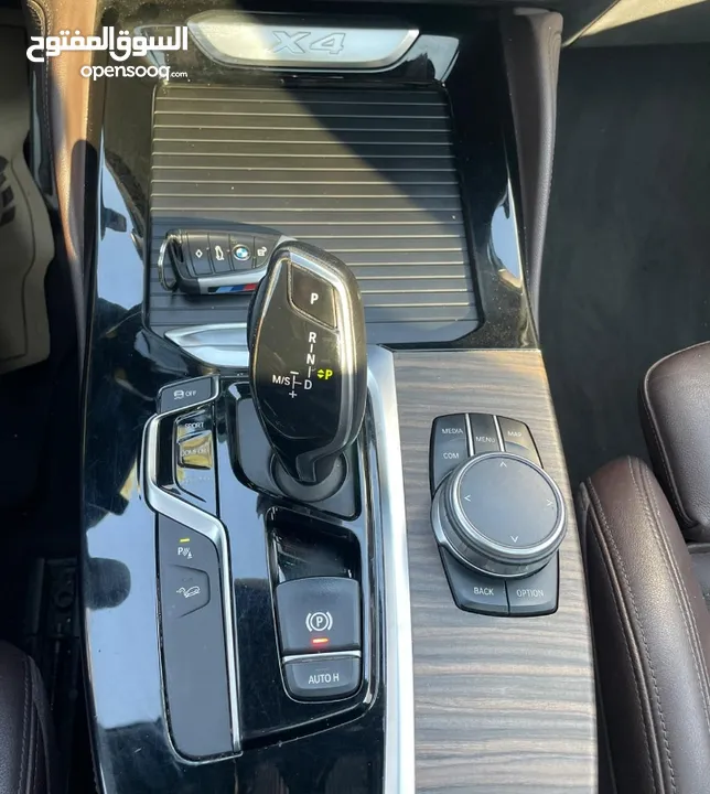 للبيع (BMW) بي ام دبليو X4 M فل كامل ولا جرام بوية بسعر حرق