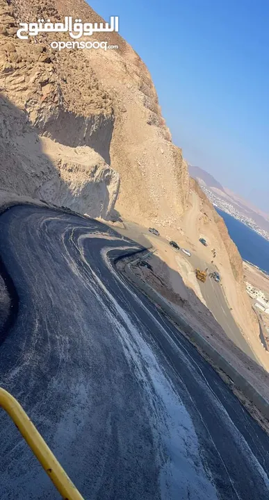 تزفيت ساحات وعزل اسطح
