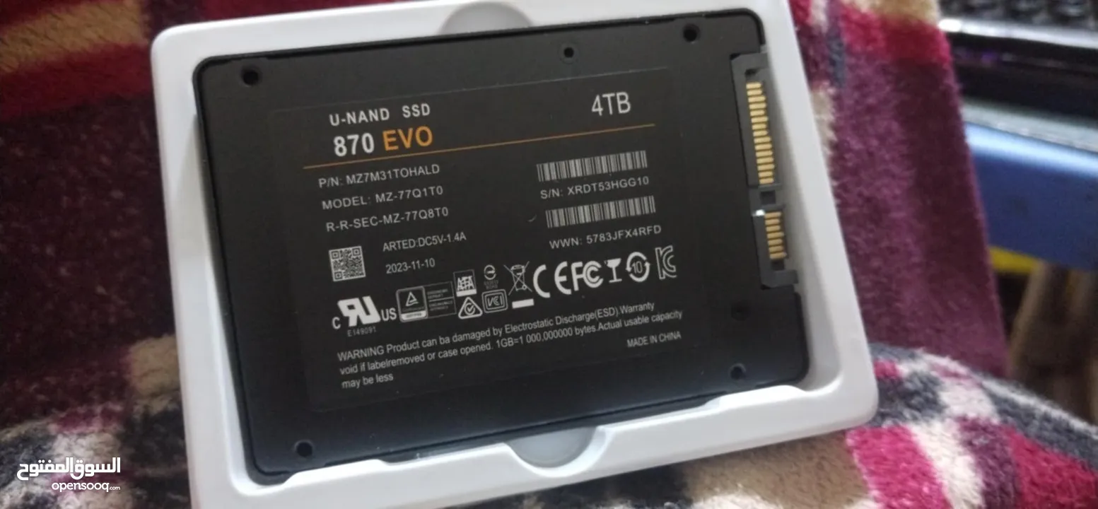 SSD 4tb جديد السعر 250 ويا ضمان