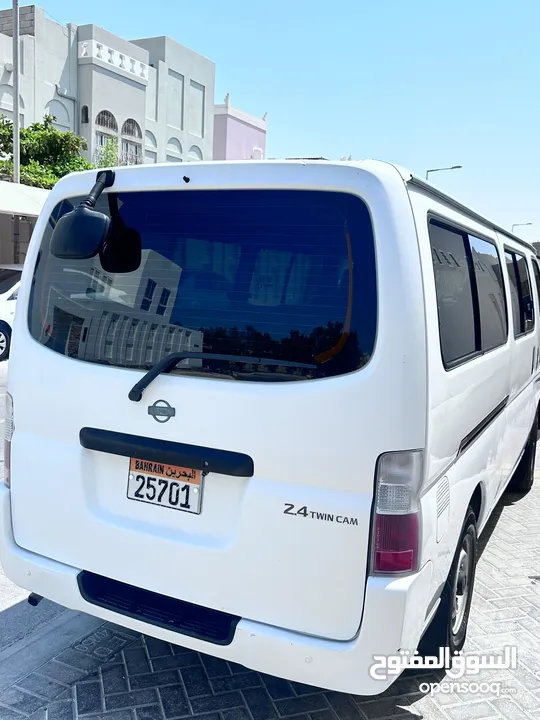 mini bus urvan for sale 2007