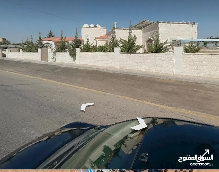 *جنوب عمان* 800 متر عن  شارع الميه عمان التنموي- رجم الشامي مساحات من 604 إلى 777 متر مربع.