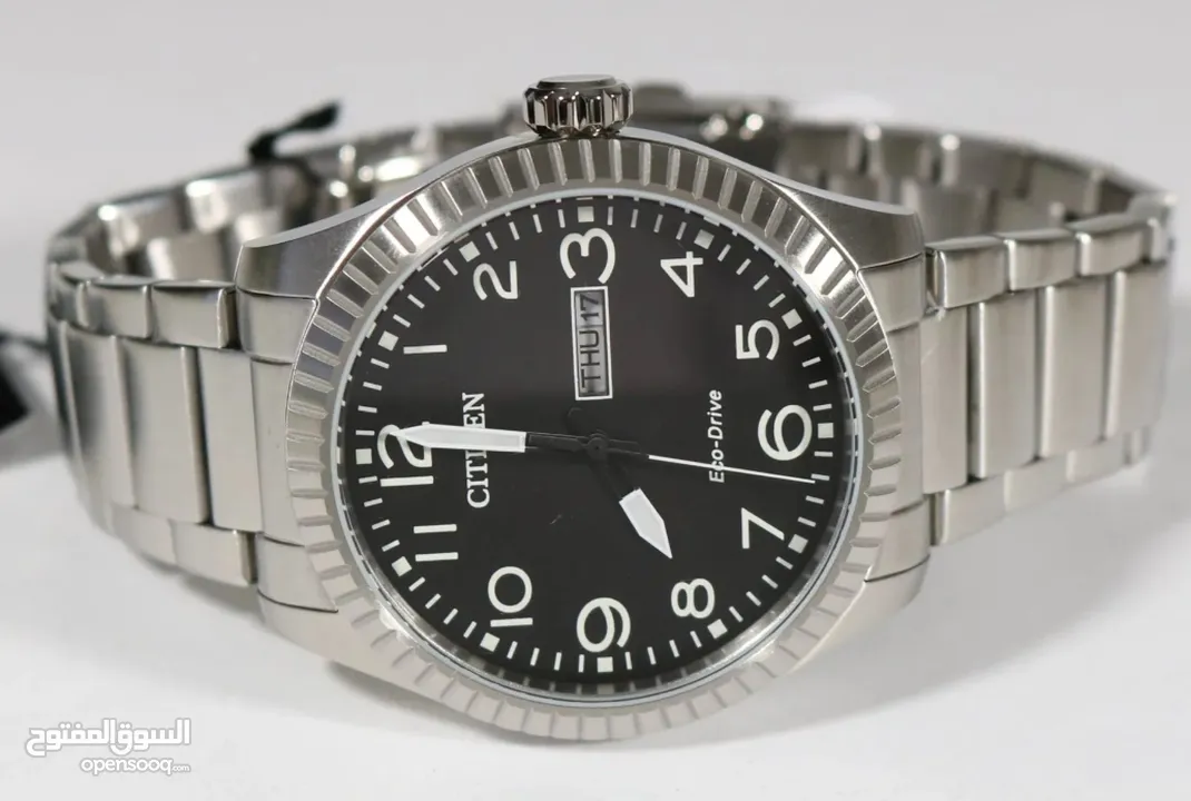 ساعة Citizen Eco Drive بالطاقة الضوئية