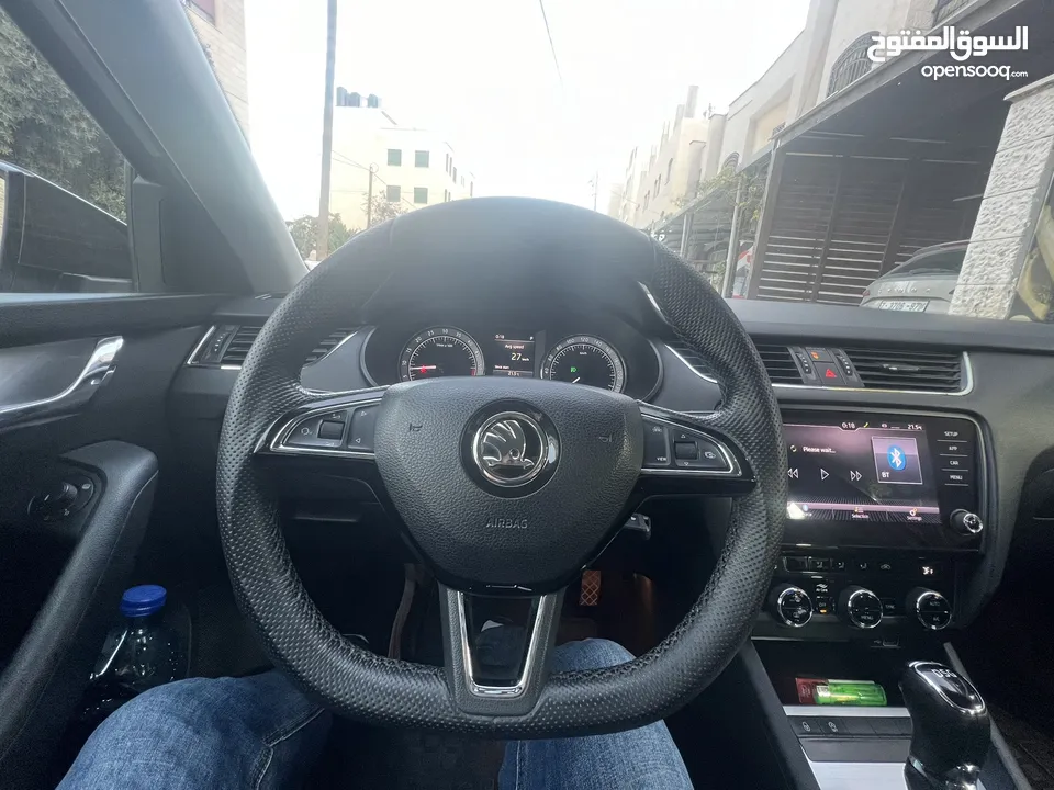 سكودا اوكتافيا مميزة عداد قليل