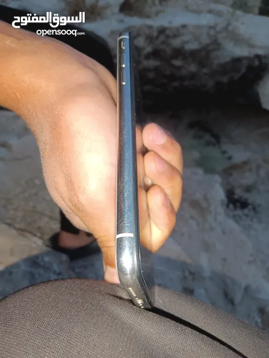 آيفون أكس اس