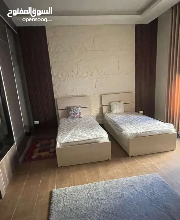 شقة لم تسكن - فاخرة - دير غبار - 4نوم - 255م - بلكونتين بإطلالــــه مميزة - قرب الخدمات العامة