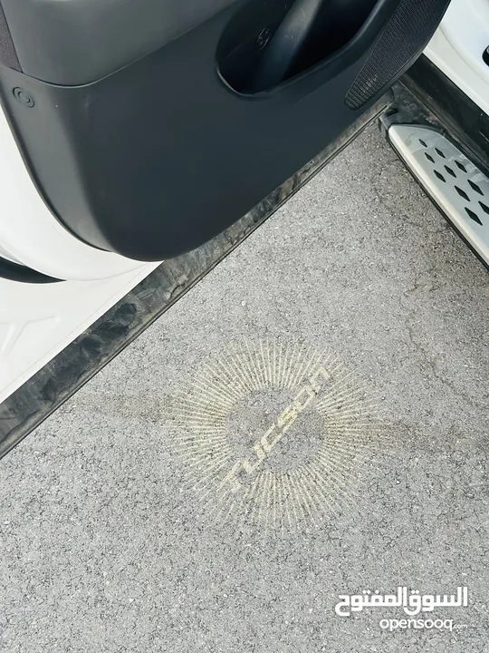 هونداي توسان/2024  فل الفل فتحة سقف بانوراما  2x4 ///240Hp بنزين + كهرباء  ( Haybrid) 1600cc