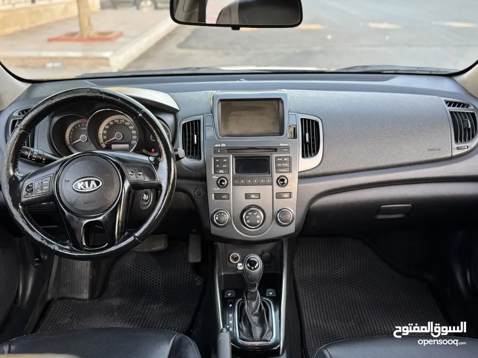 كيا فورتي للبيع بحالة ممتازه  Kia Forte 2013 لون اسود فحص كامل