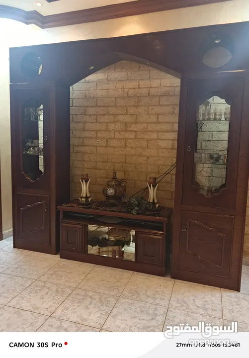 بوفيه تلفزيون وطربيزات وسط