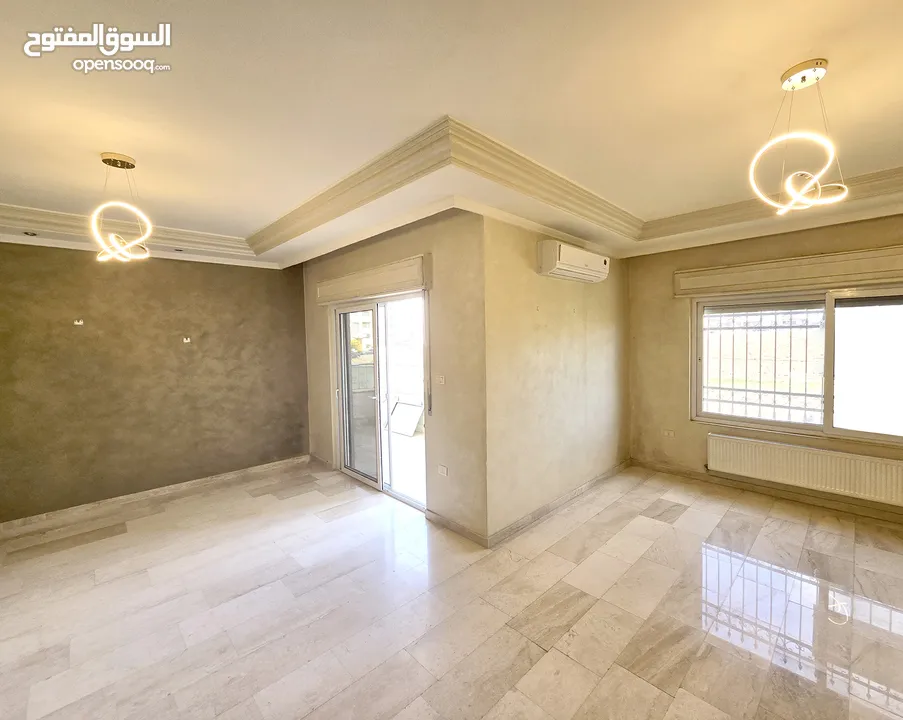 ارقى مناطق دير غبار شقة للبيع مميزة مساحة 205 متر طابق اول