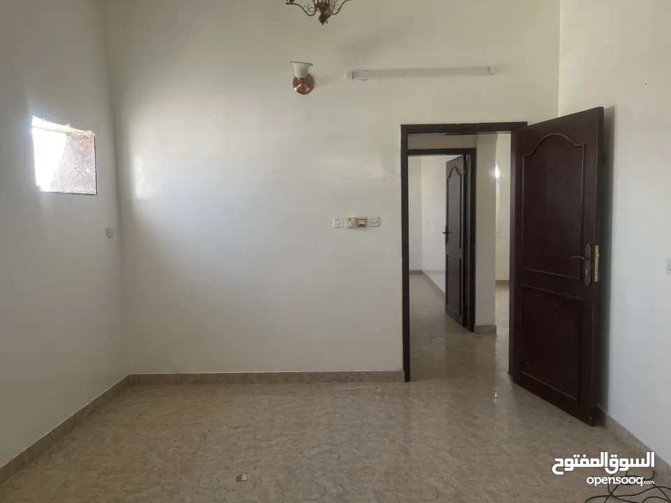 Apartment for rent in Al Bustan area شقة للإيجار في منطقة البستان