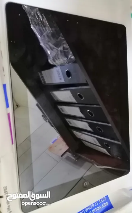 9,7 انش   ipad 2 اي باد  او تبادل مع جهاز هاتف