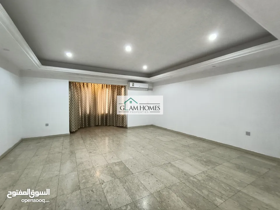 Wonderful 7 BR villa for rent in Madinat Al Ilam Ref: 555S