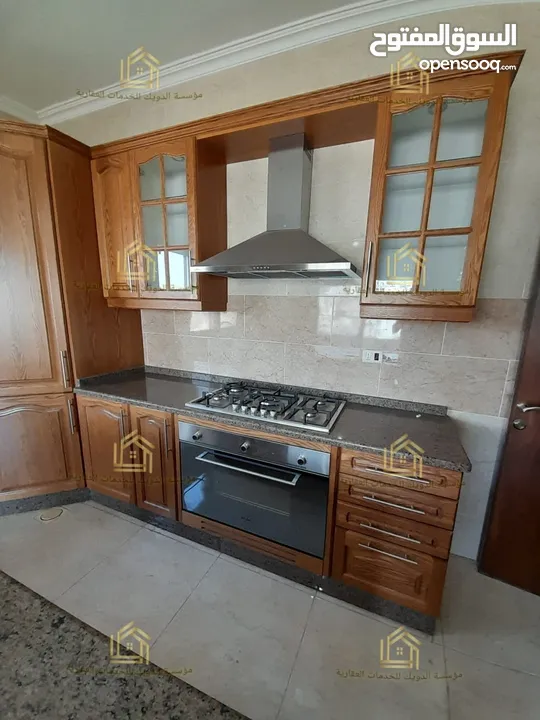 شقة لم تسكن - دير غبار - 4نوم 2ماستر - 325م - بلكونتين بإطلالــــه مميزة - تستحق المشاهدة