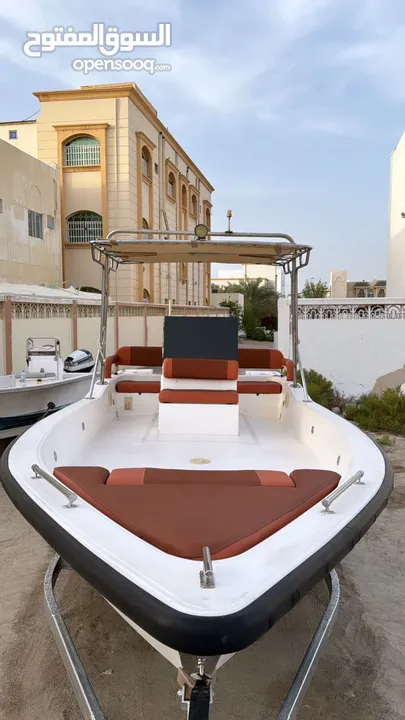 قارب سيماستر 27 قدم