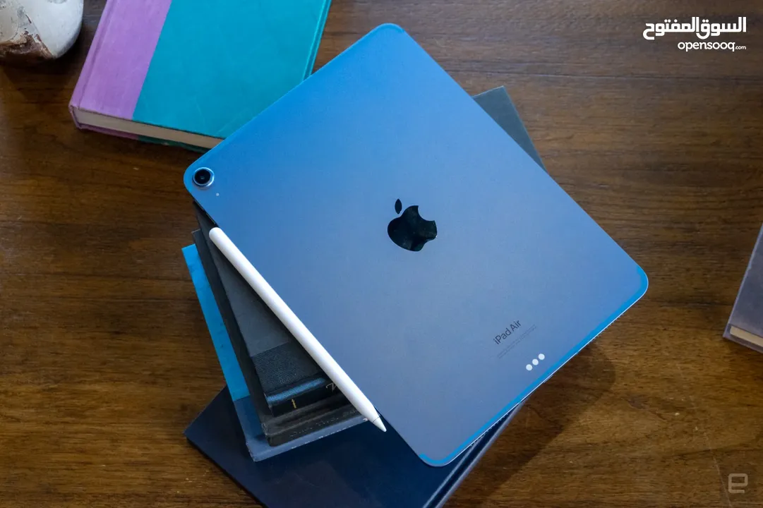 iPad Air 5 256G Brand New - ايباد اير 5 جديد بسعر مميز