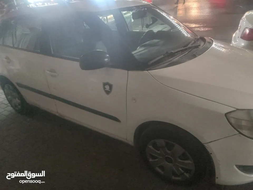 سكودا فابيا للبيع 2011