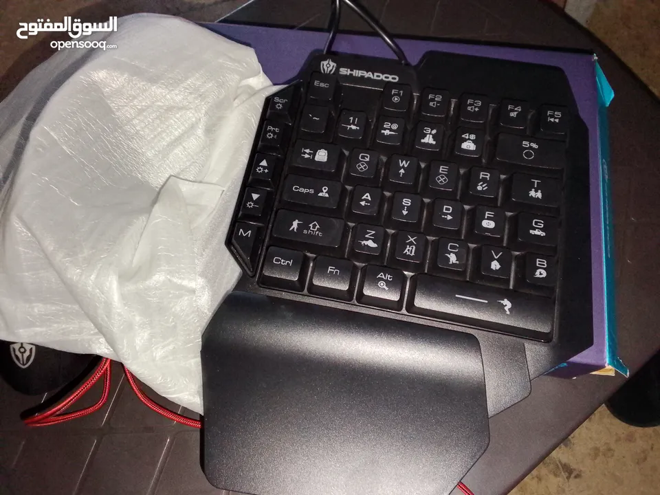 كيبورد +ماوس للالعاب قيمنج للهاتف أو شاشات كمبيوتر كثير مرتب