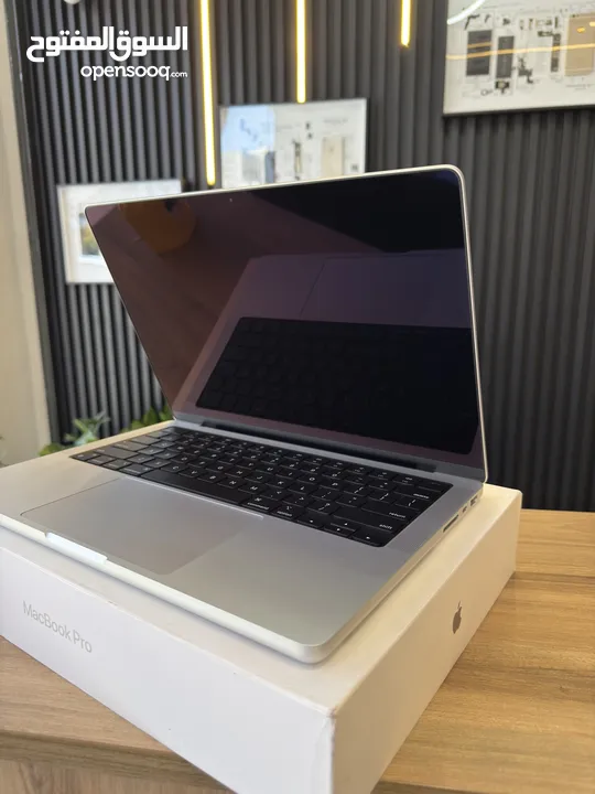 MacBook Pro 14” M4  2024 16GB 512GB