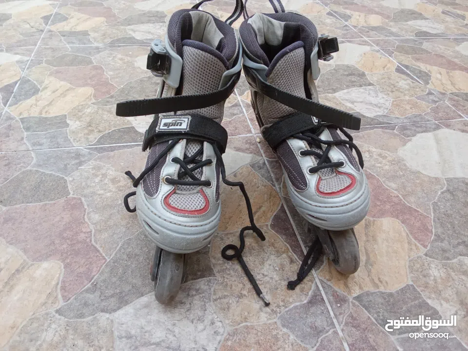 بوت عجال سكيت 60 شيكل من عمر 8 وما فوق