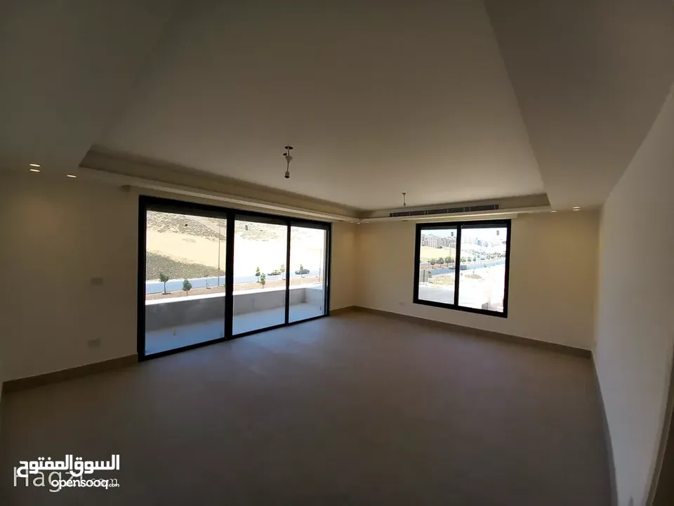 شقة غير مفروشة للإيجار 220م2 ( Property 16544 ) سنوي فقط