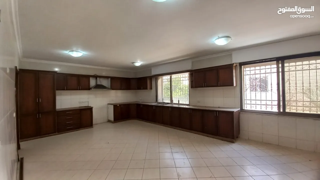 Apartment For Sale inAbdoun  ( Property 42092 )-174782770