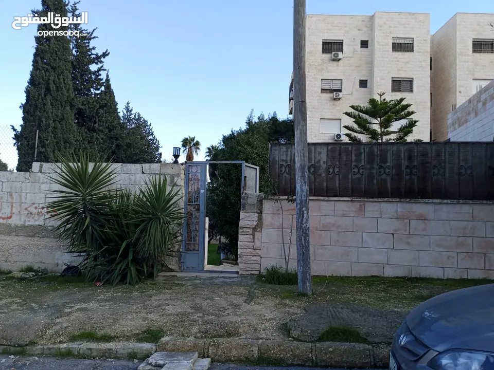 بيت للبيع طبربور طارق بالقرب من دوار الدبابة