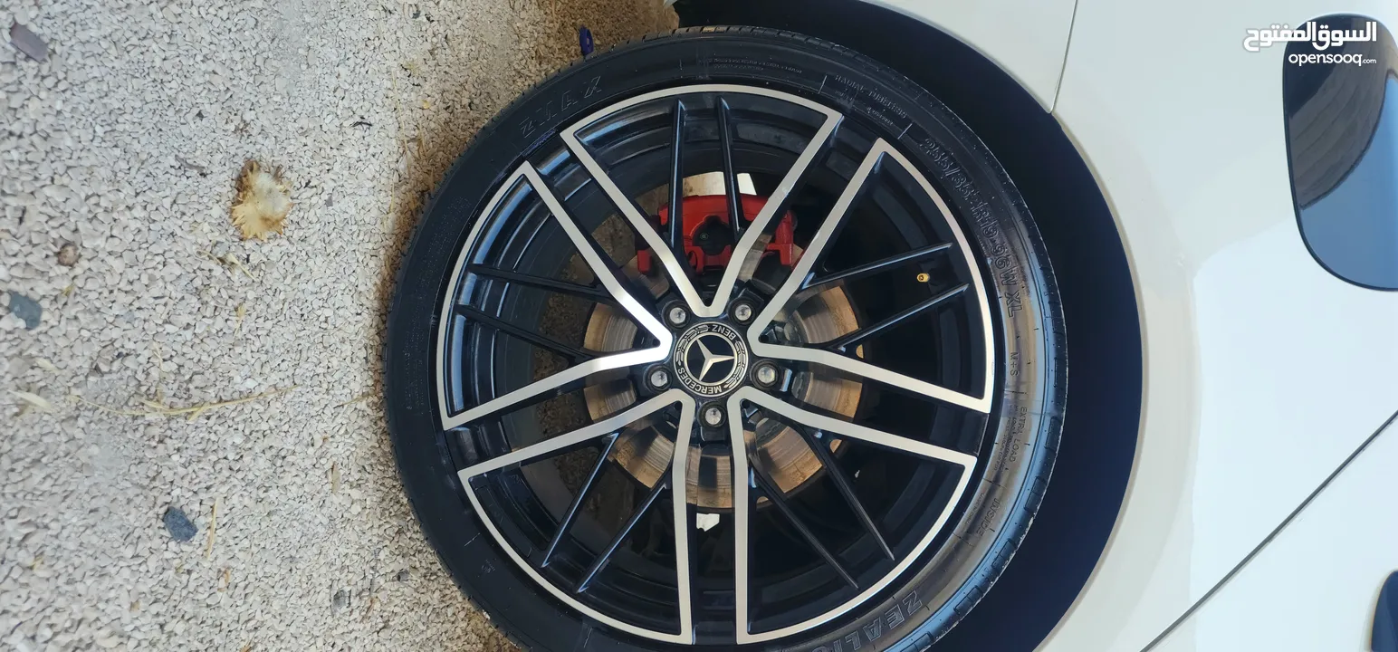 MERCEDEC BENZ C200 YEAR 2017 سيارة مميزة جدا جدا 6 انظمة قيادة السعر على الكاش فقط والسعر نهائي ..