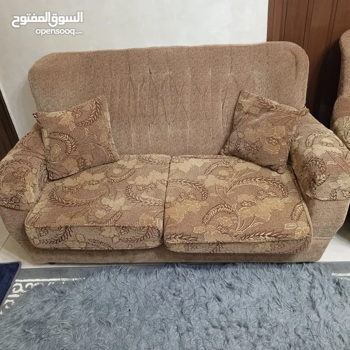 طقم كنب للبيع