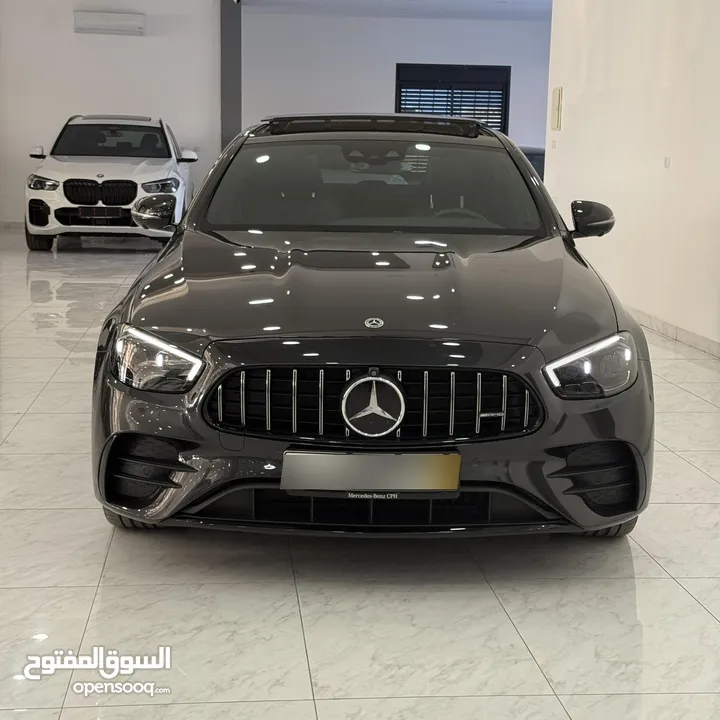 مرسيدس بينز E300e AMG 2 وارد الماني نخب اول فل اضافات فحص شركة سعر مميز
