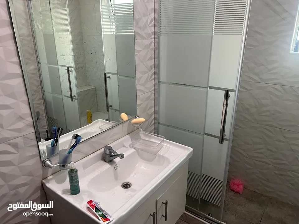 شقة مميزه للبيع شمال عمان ام زويتينه تسويه اولى مساحة 123 متر