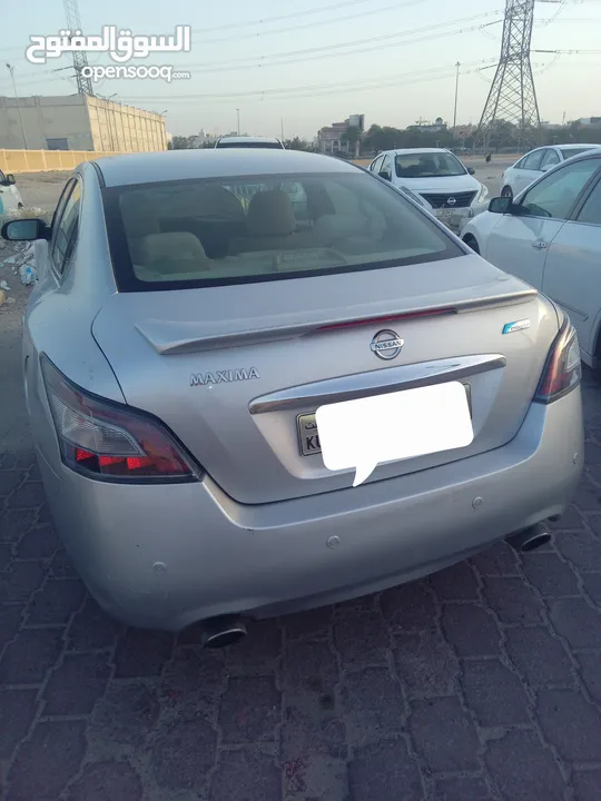 Nissan Altima 2012 available for sale