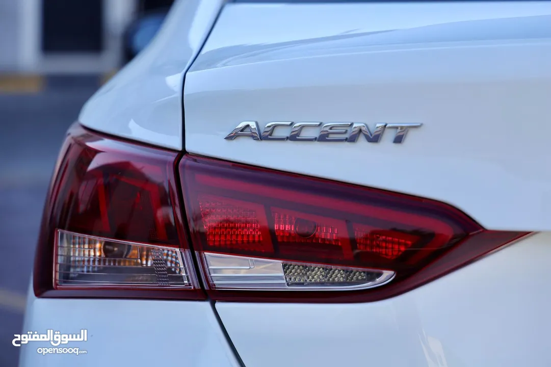 البيع HYUNDAI ACCENT MODEL 2021 السياره ماشية 73 كليو فقط السعر 3900 السياره بحالة الوكالة لتوا