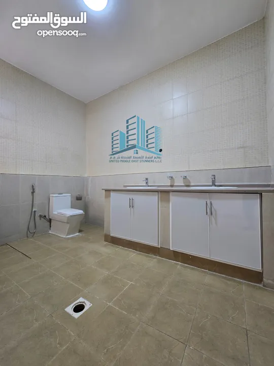 Well Maintained Independent 5+1 BR Villa