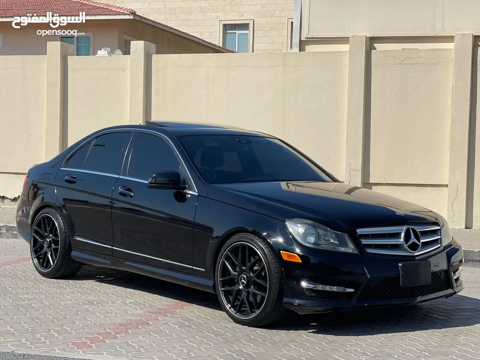 MERCEDES C300 2013 - FULL OPTION