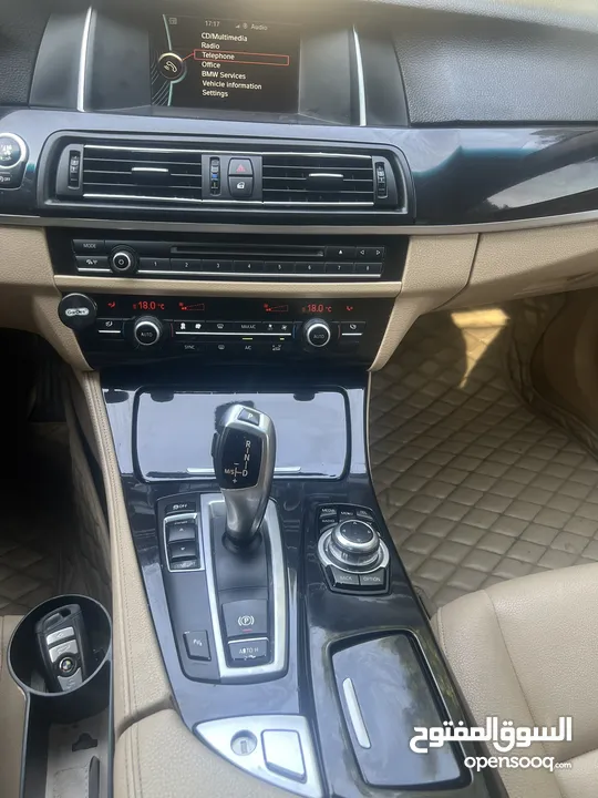 BMW 520i موديل 2015 نظيفه جدا