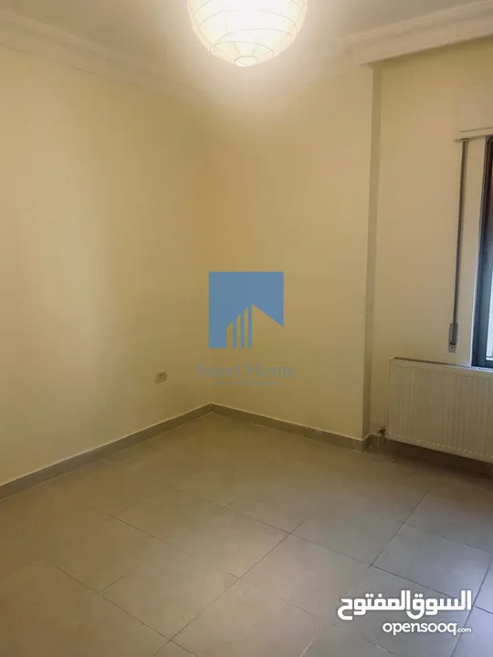 شقة مميزة للبيع في أم السماق الجنوبي - قرب جمعية خليل الرحمن 160م مع ترسات 90م