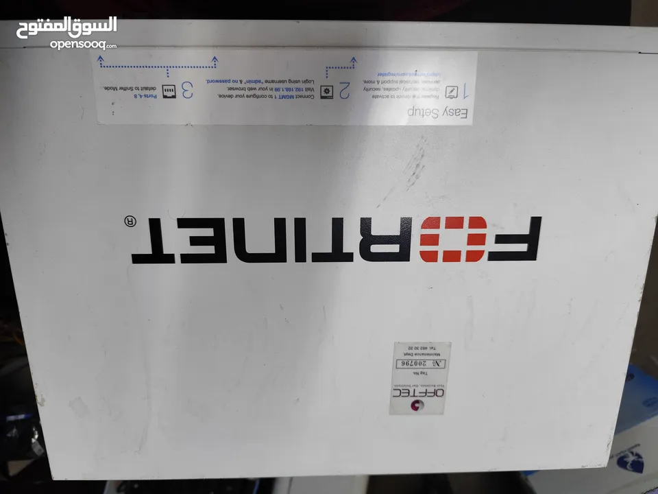 للبيع جهاز حماية شبكات Fortinet (فايروول)