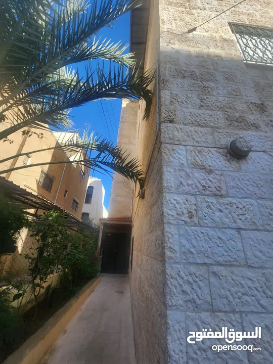 بيت مستقل في منطقه طبربور قرب دوار المشاغل اسكان القوات المسلحة