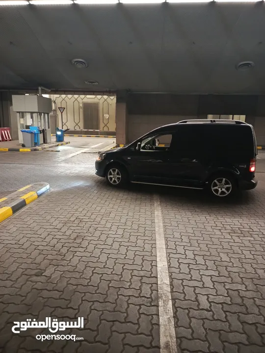جولف كادي مميز سعر قابل للتفاوض فحص كامل شخصي وليس شركة مرخص سنة قصير ماتور 1600