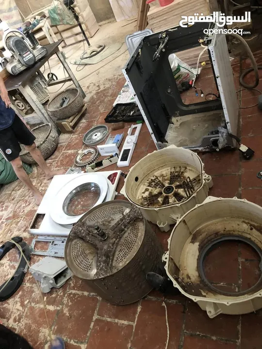 صيانة ثلاجات وتكيفات و غسالات و بوتاجار شركة العبقري لجميع الصيانة في جميع الإمارات