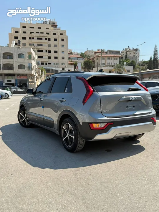 كيا نيرو ترخيص 2022 محرك 1600 هايبرد جير أوتوماتيك