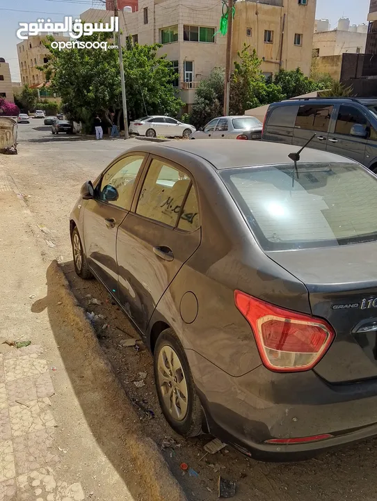 هونداي اي تن جراند سيدان