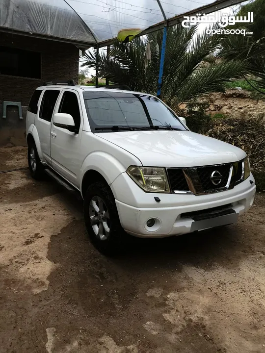 نيسان باتفاينر 2009