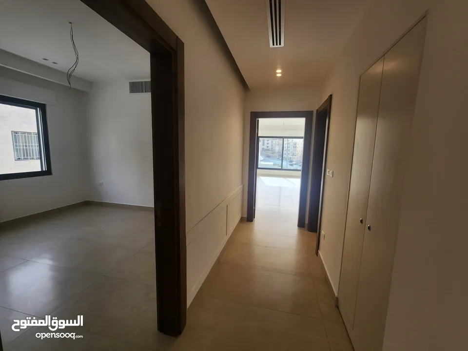 فيلا متلاصقة للبيع في عبدون - ref:14545